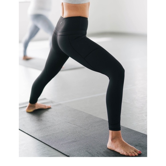 ZYIA Pants - Zyia black Light N Tight 7/8 leggings